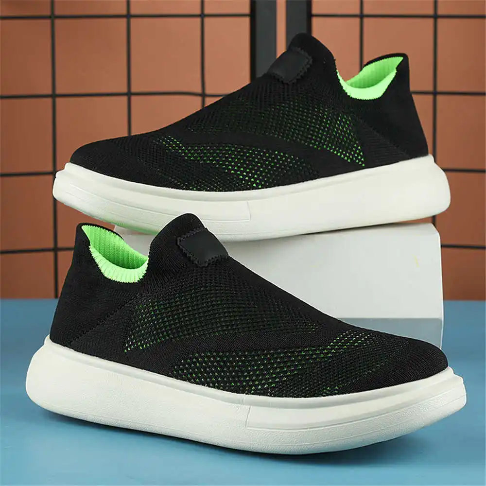 Stoking Platform sepatu cokela - Tech Accessories For Students ulasan dan harga